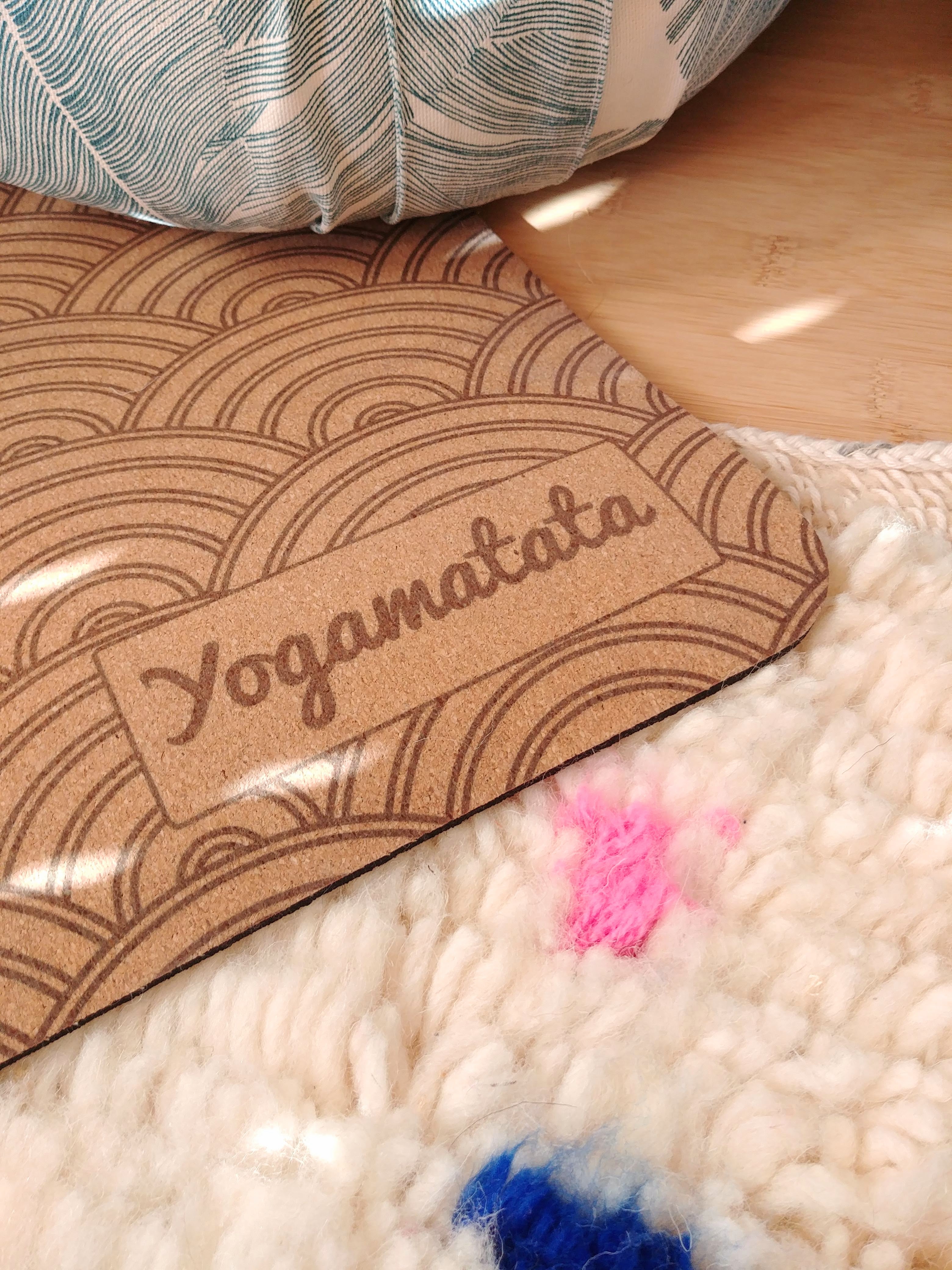 Tapis de yoga "yogamatata" voyage